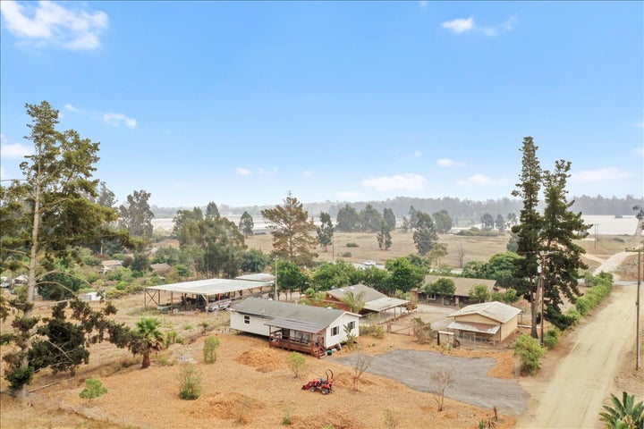 1036 Mesa Rd